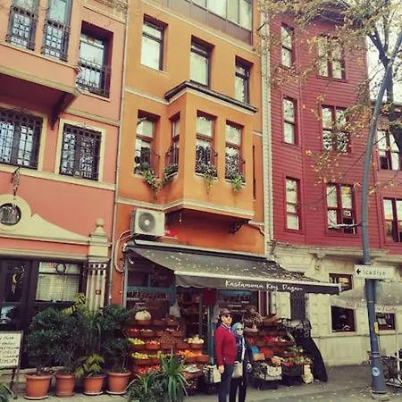 Lovely Flat In Greens At The Heart Of Kuzguncuk Apartment Istanbul