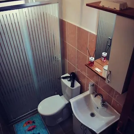 Lovely Flat In Greens At The Heart Of Kuzguncuk Apartment