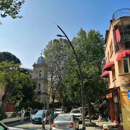 Lovely Flat In Greens At The Heart Of Kuzguncuk Apartment